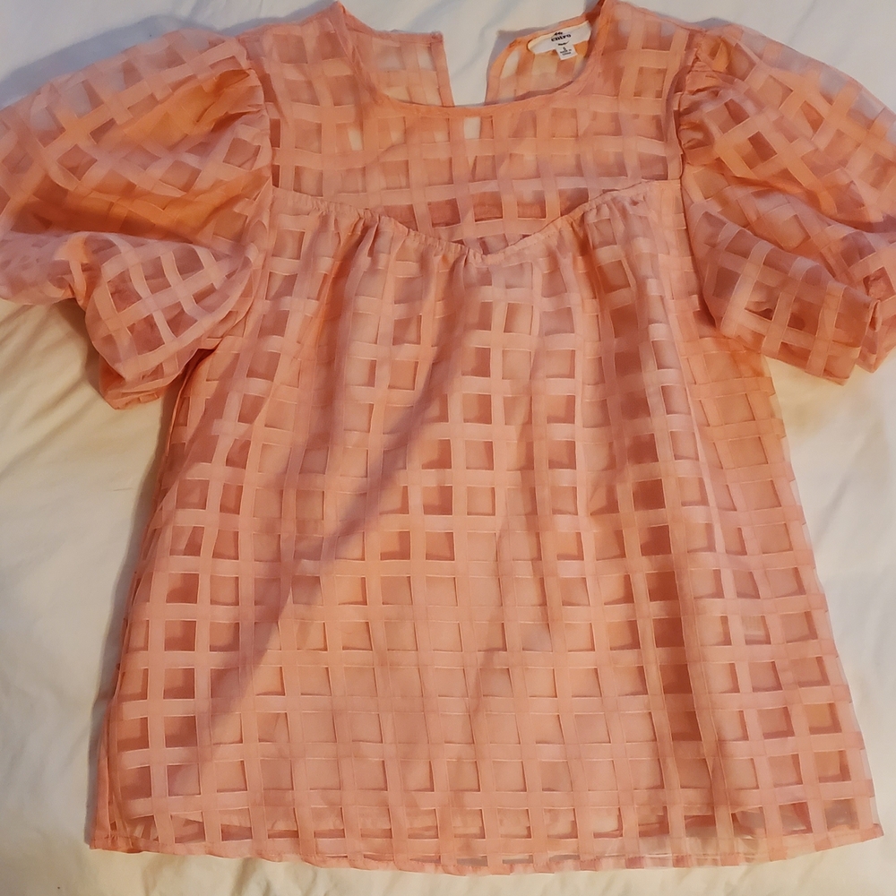 Boutique Peach Checkered Puff Sleeve Blouse